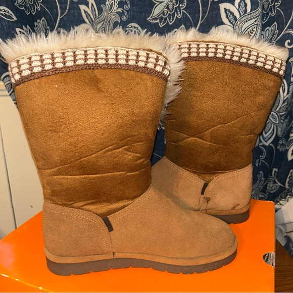 Sporta iris tan fur lined boot 7.5 - Picture 8 of 10